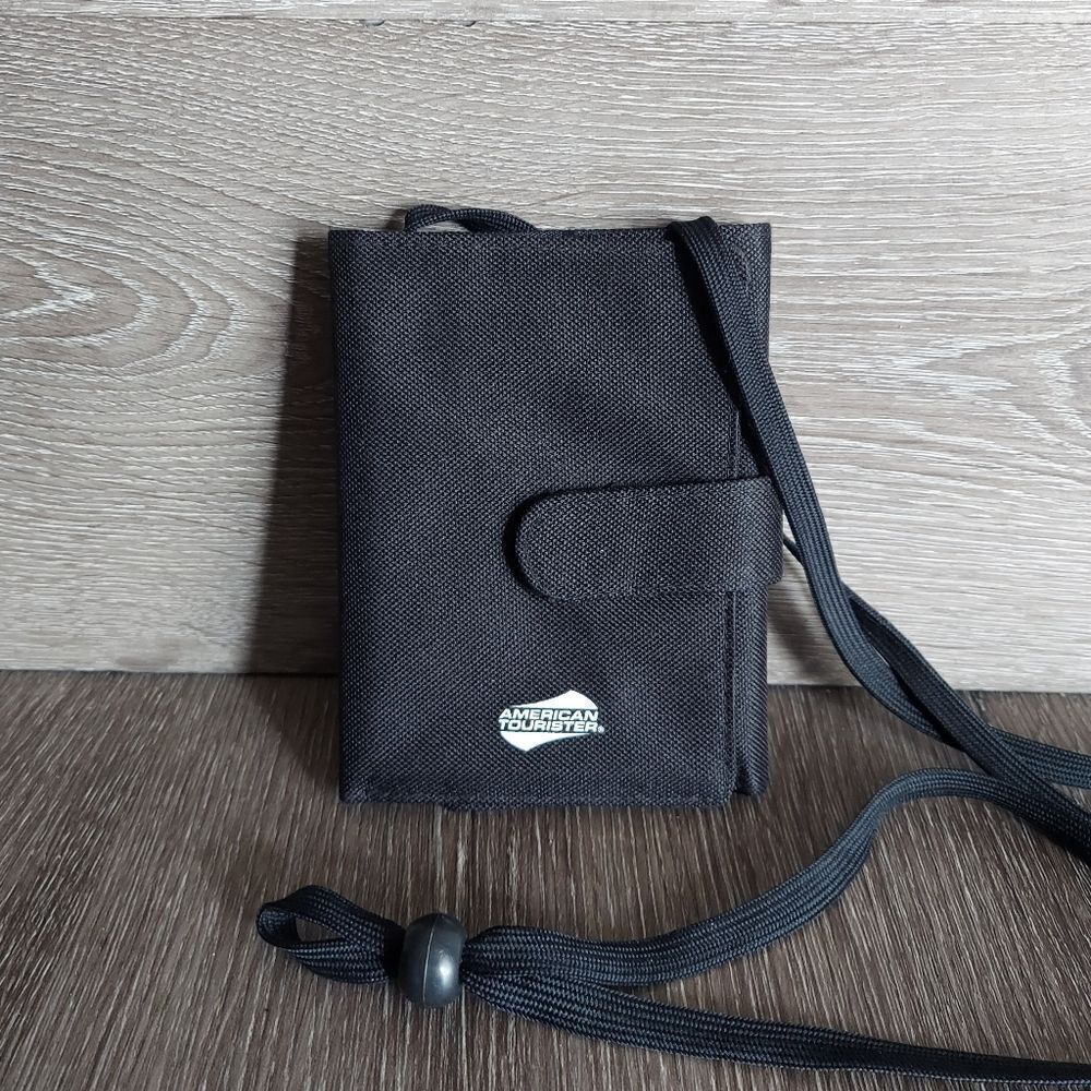 American Tourister Black Travel Wallet
